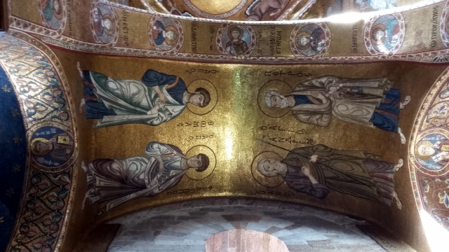 Sicilia turistica insolita e sconosciuta - Chiesa di S. Maria dell'Ammiraglio (Martorana o S. Nicolò dei Greci):  mosaici con quattro apostoli