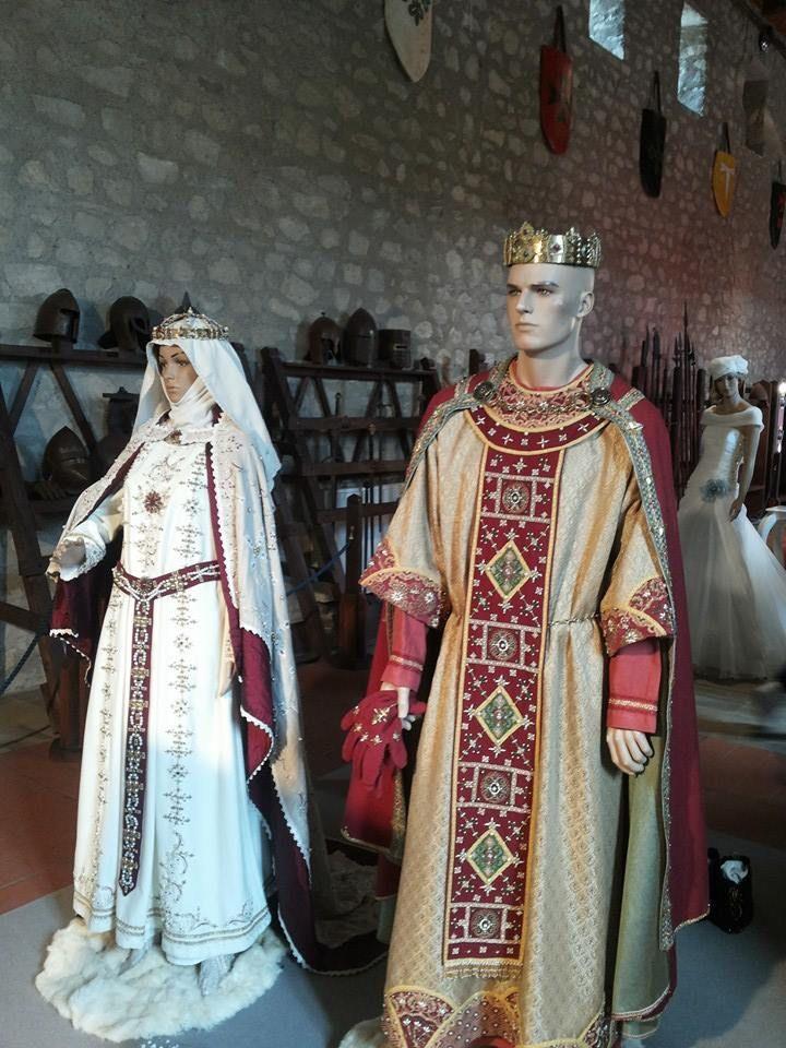Abiti nuziali di Eleonora d'Angiò e Federico III